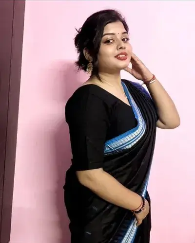 Call Girl in Pauni